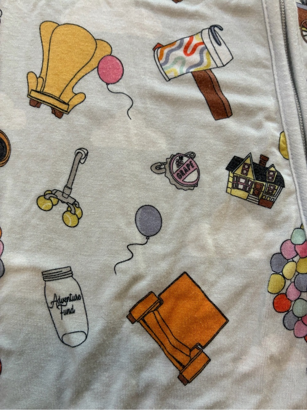 Magical Mommas Convertible Bamboo Zippy 🎈🏠✨
Size 18–24 - Picture 3 of 4